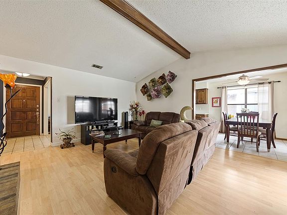 4th image of 1712 Paxton Dr