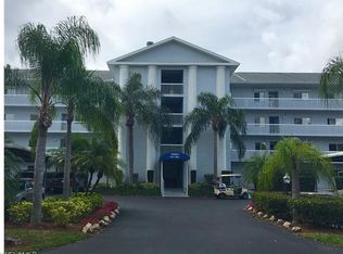 14941 Hole In 1 Cir APT 105, Fort Myers, FL 33919
