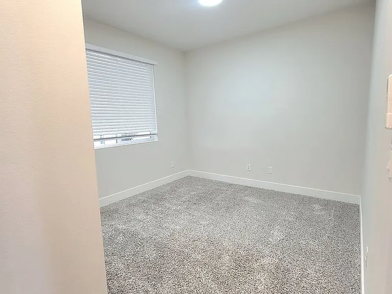7240 SE Umatilla St — Photo 17