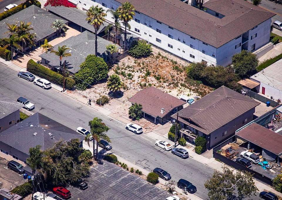 1st image of 6588 Madrid Rd