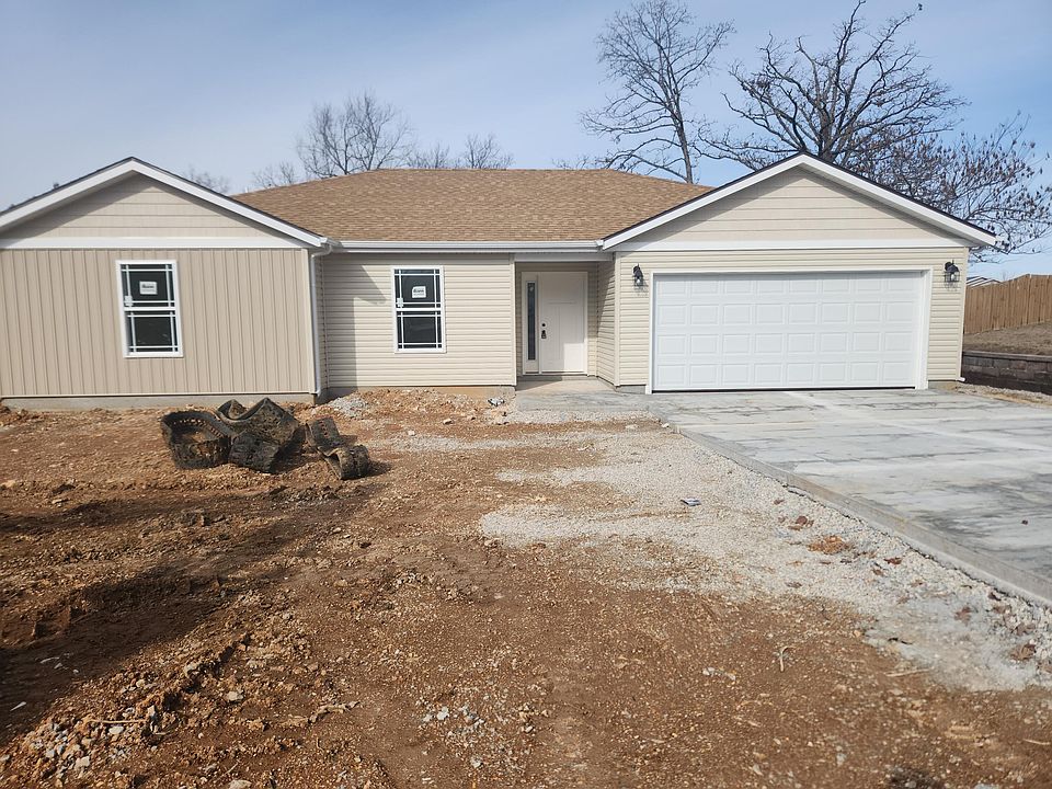2nd image of 171 Blue Spruce Drive Lot #60