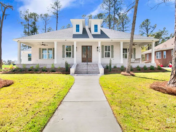 735 Bear Creek Cv, Gulf Shores, AL 36542