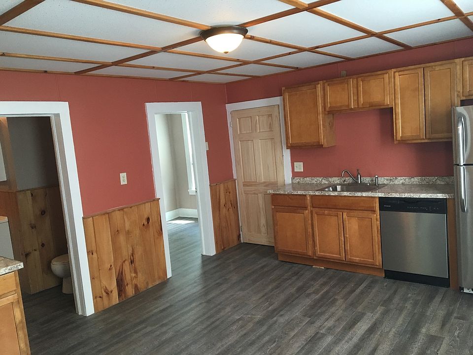 1st image of 31-33 1st St APT 31B