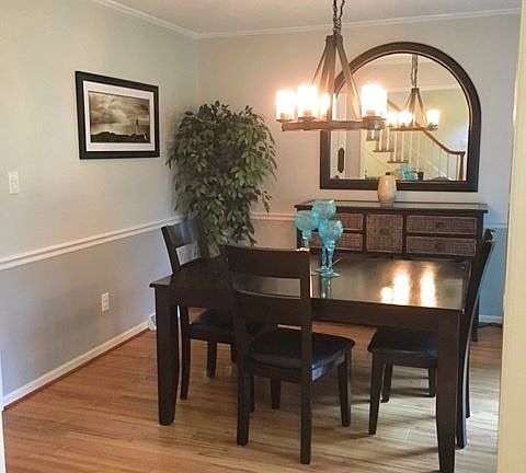 5th image of 443 Caprice Cir