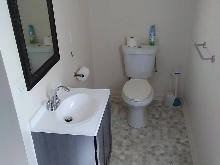 63 Orton Ave — Photo 7