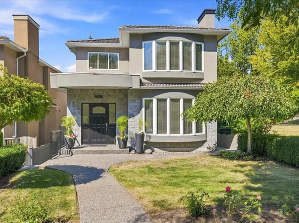 3493 Oxford St, Vancouver, BC V5K 1N8