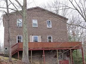 1st image of 452 Woodland Ct SE