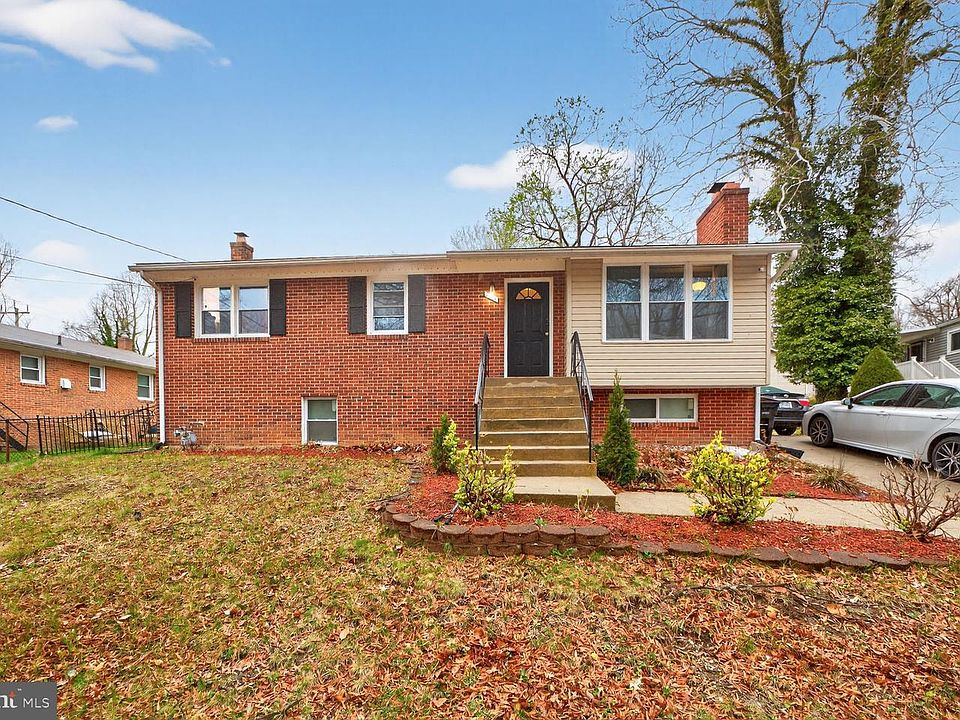 1st image of 3809 Walnut Ln