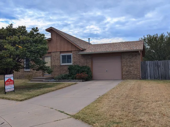 2005 N Mohawk Dr, Garden City, KS 67846