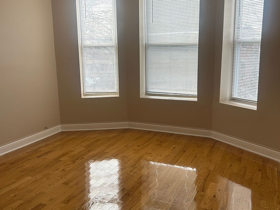 1st image of 6507 S Ingleside Ave #3N