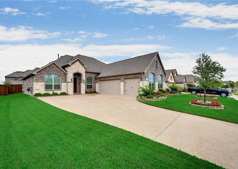 1st image of 9770 Robinwoods Dr