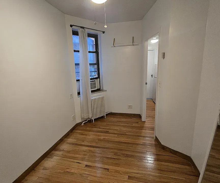 97 Allen St #5
