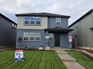 2727 Meadowlark Ave, Woodburn, OR 97071