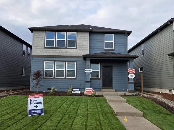 2727 Meadowlark Ave, Woodburn, OR 97071