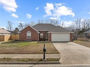 2170 Meadowbrook Dr, Elkins, AR 72727