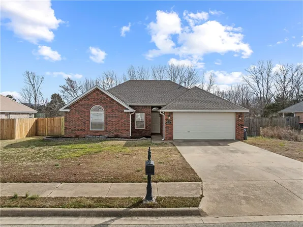 2170 Meadowbrook Dr, Elkins, AR 72727