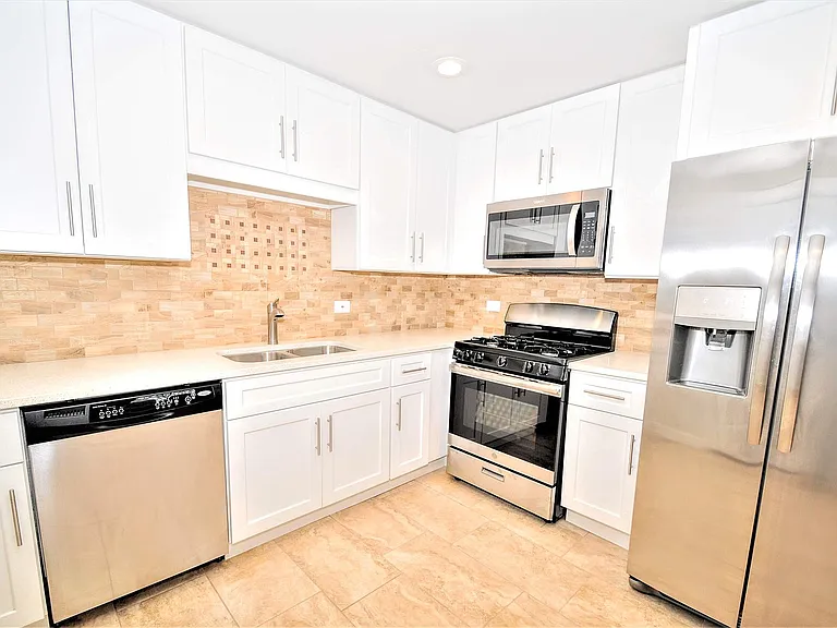 16791 Haven Ave — Photo 3