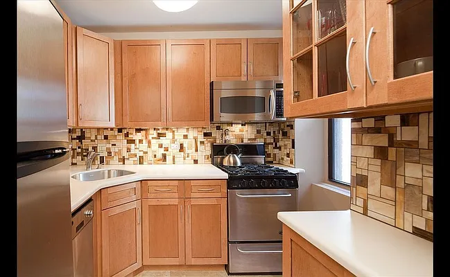 Sold by Park Property Advisors | media 20