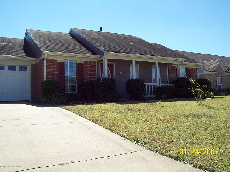 1st image of 1079 Parkview Cir S