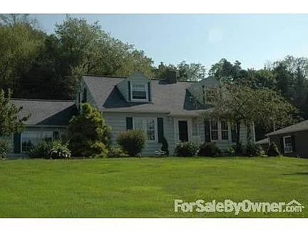 191 College Ave photo 1