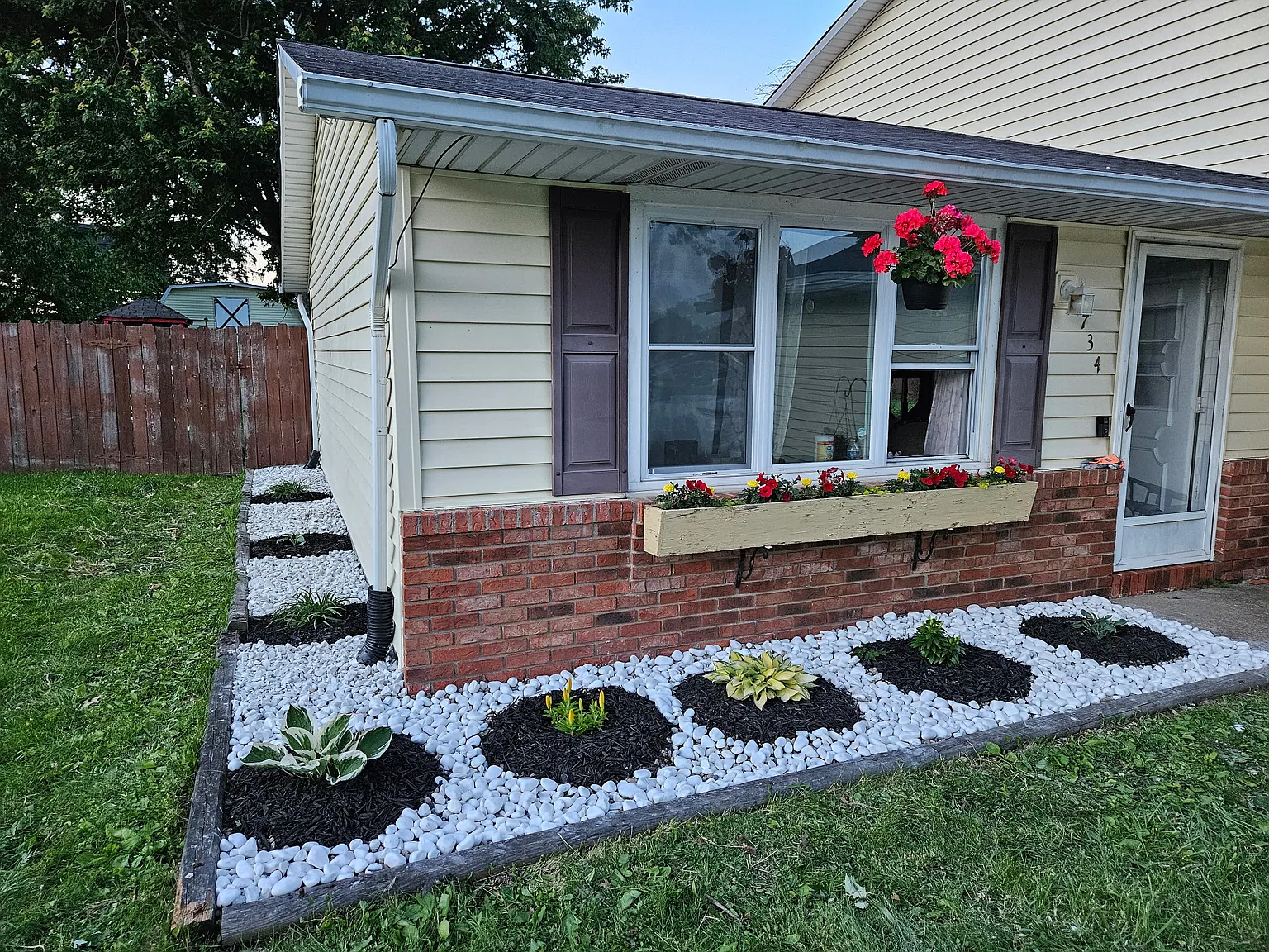 3 bed, 1752 sqft, $1,950 — Photo 3