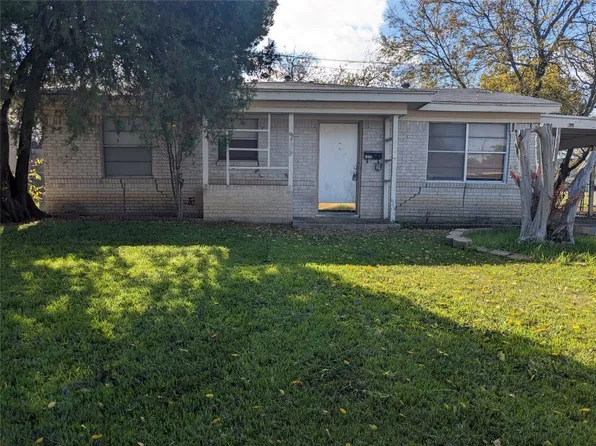1806 Glynn Oaks Dr, Arlington, TX 76010