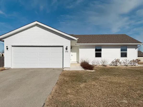 2958 Huntington Dr, Belvidere, IL 61008