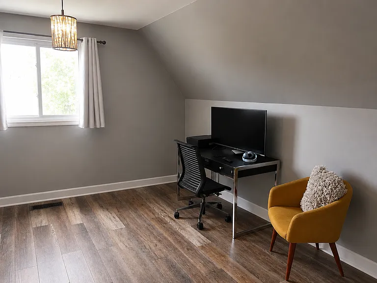 2nd level foyer. Can be used as second living space, office, game room or much more.