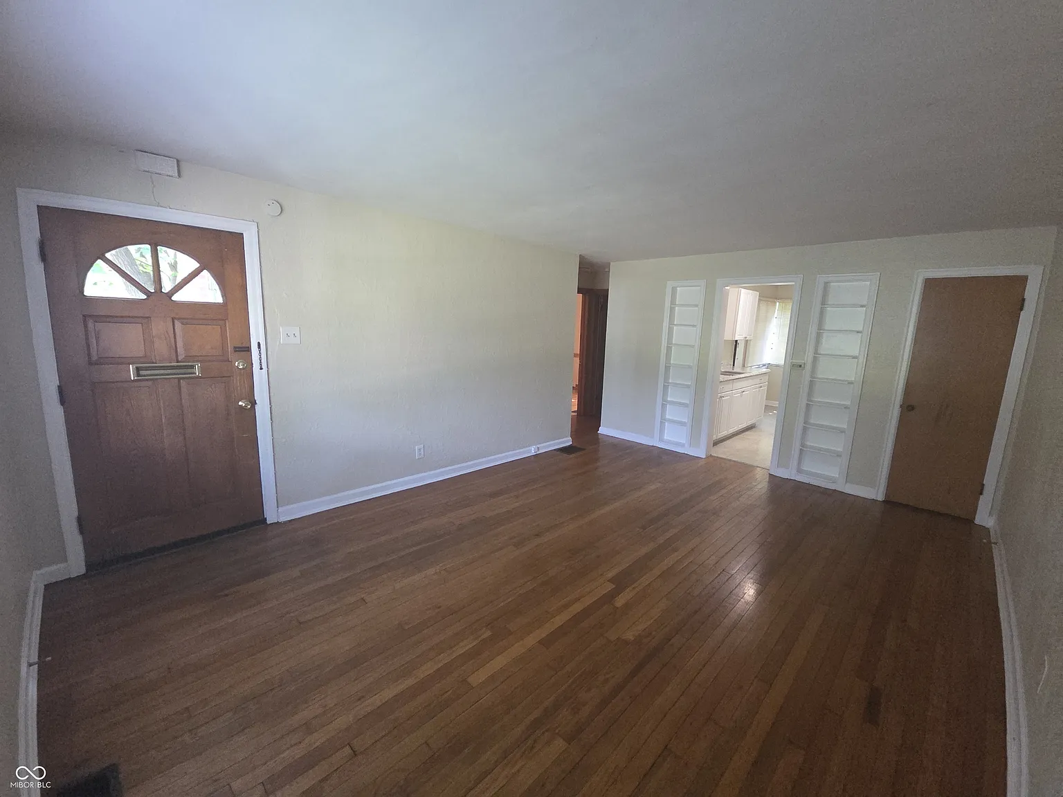 2 bed, 1.0 bath, 754 sqft, $1,415 — Photo 4