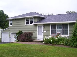 5 Evans Rd, West Boylston, MA 01583