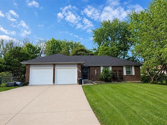 2nd image of 505 Arena Dr