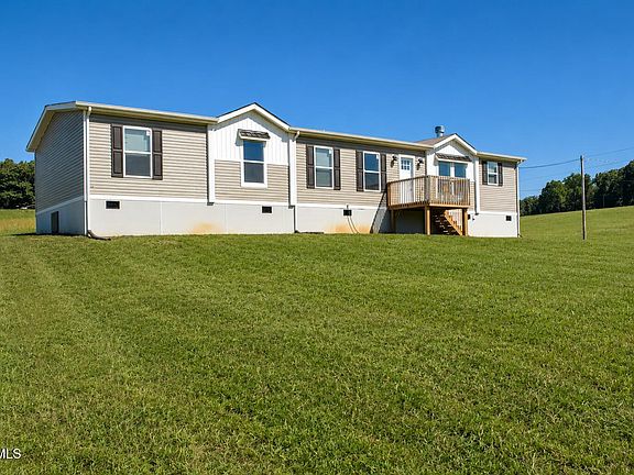 2nd image of 105 Wedding Ln