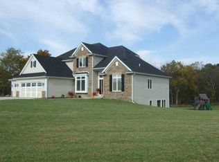 6036 McComb Rd, Huntertown, IN 46748