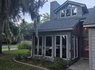 4401 Great Oak Dr, North Charleston, SC 29418