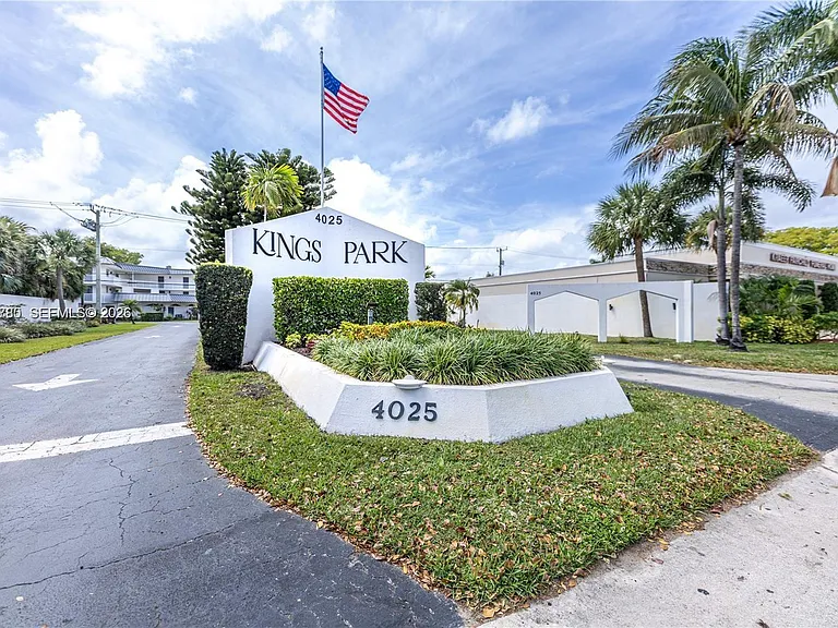 4025 N Federal Hwy #226C — Photo 43
