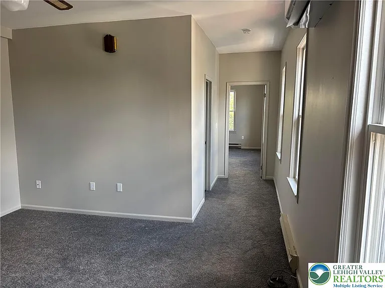3951 Mountain View Dr — Photo 17