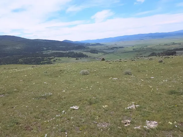 7 Nevada Creek Ranch Rd, Helmville, MT 59843