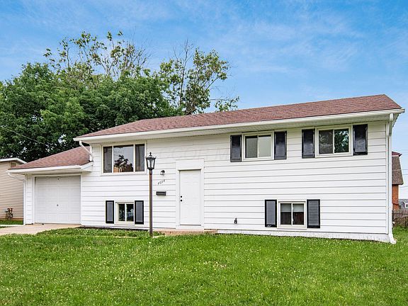 2nd image of 4634 Henley Ave