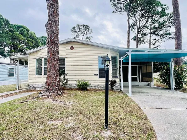 2525 Madrid Dr, Palm Shores, FL 32940