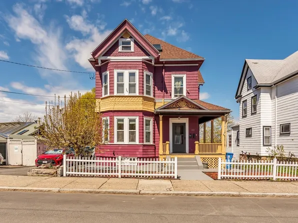 308 Bowdoin St, Winthrop, MA 02152