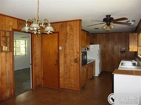 4th image of 86 Tecumseh Rd