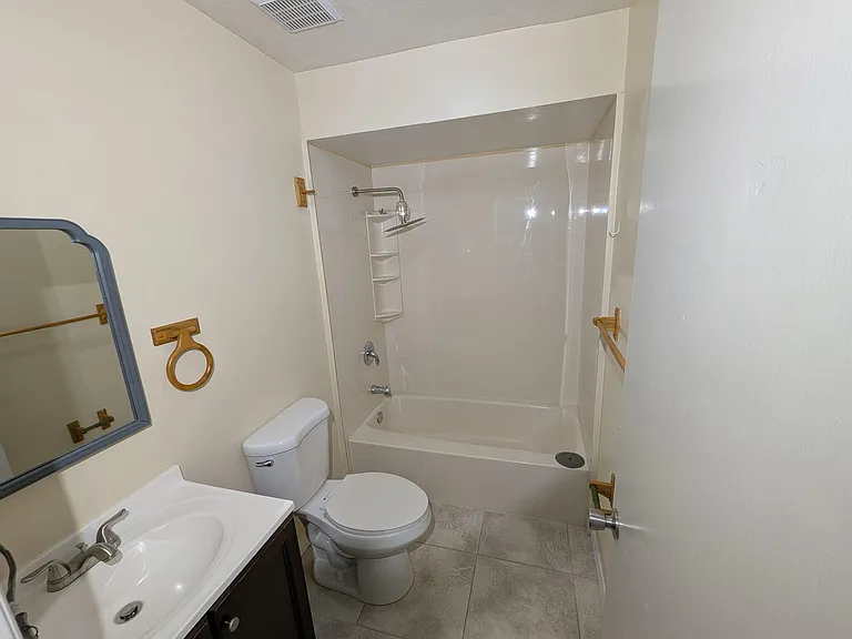 22481 Westchester Blvd #B48 — Photo 6