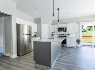 314 N Allen St, Bennington, NE 68007