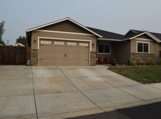 906 Win Way, Eagle Pt, OR 97524