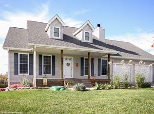 883 24th Pl, Pleasantville, IA 50225