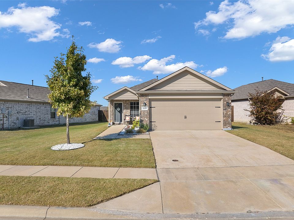 1st image of 2213 Nightgrove Cir