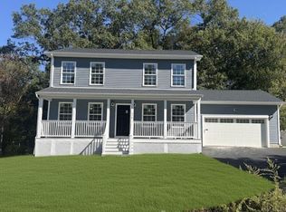 378 Gauthier Dr, Woonsocket, RI 02895