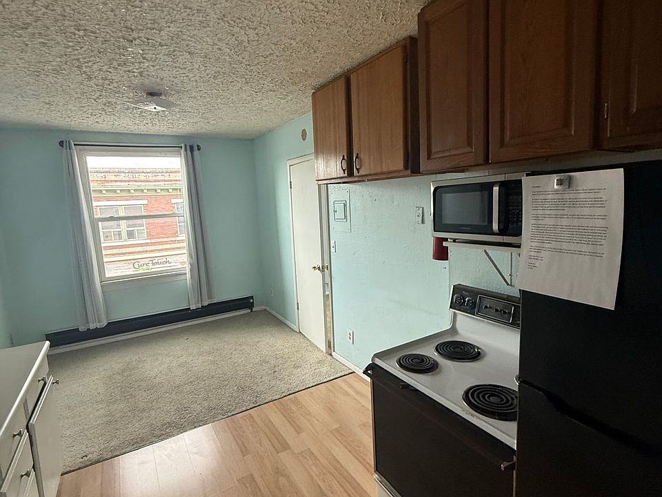 1st image of 30 College Ave #207
