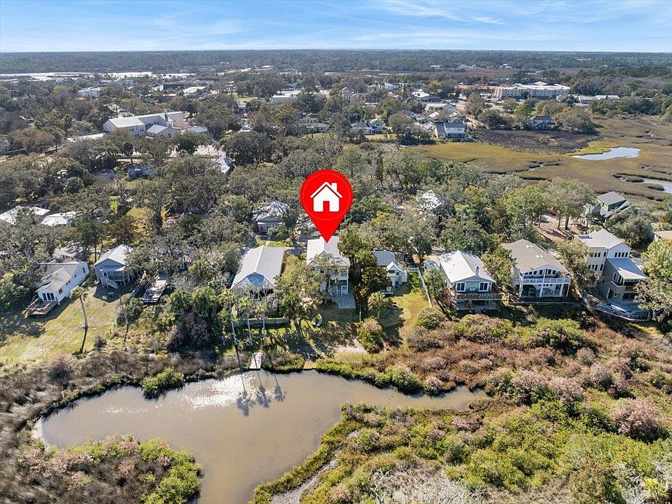 1st image of 27 Oak St