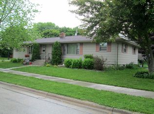 141 And 143 6th St, Sheboygan Falls, WI 53085